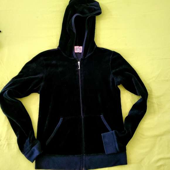 🚫SOLD🚫 - Picture 5 of 7